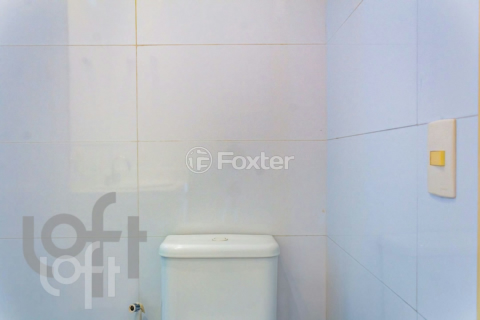 Image 44 - 330447