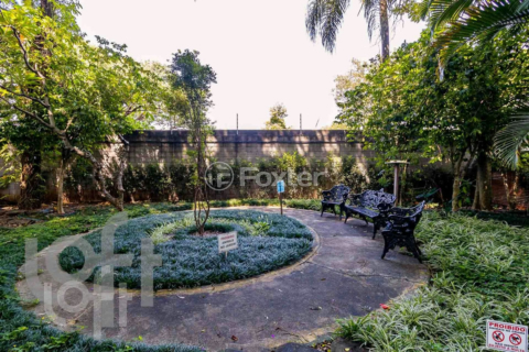 Image 8 - 331810