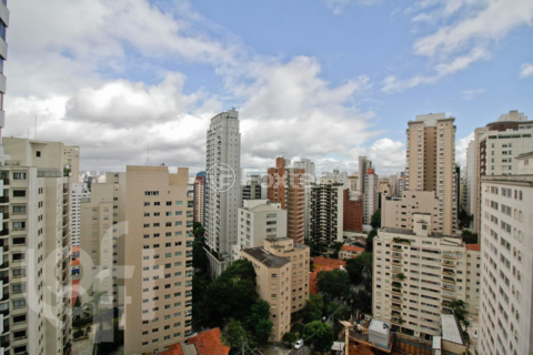 Image 29 - 332004