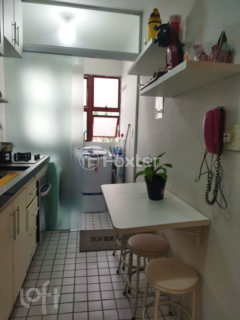 Image 12 - 332391