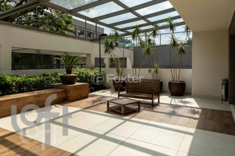 Image 29 - 332636