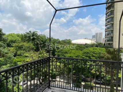 Image 1 - 333311