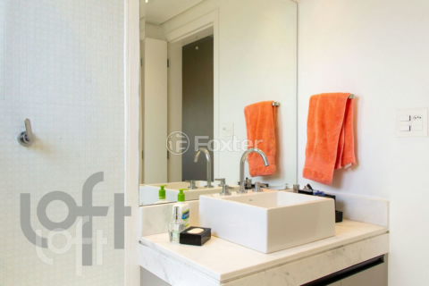 Image 7 - 333735