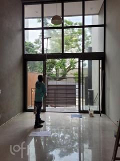 Image 4 - 334454