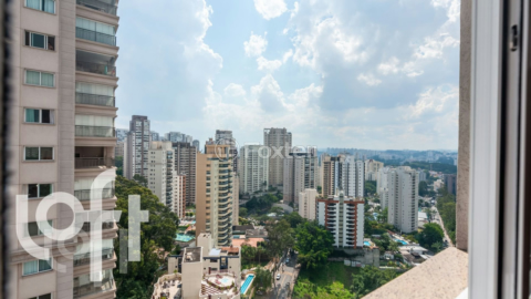 Image 6 - 334660