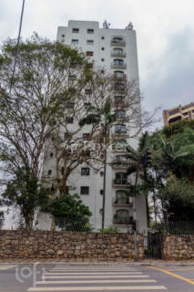 Image 37 - 335065