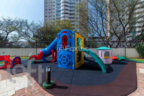 Image 34 - 335121