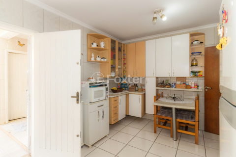 Image 29 - 336219