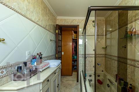 Image 42 - 336293
