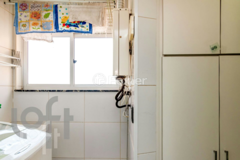 Image 23 - 336595