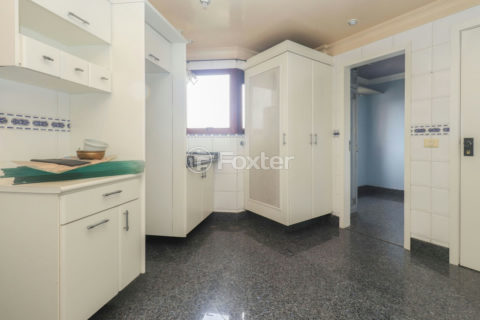 Image 49 - 336678