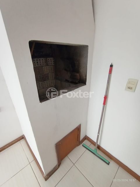 Image 76 - 337744