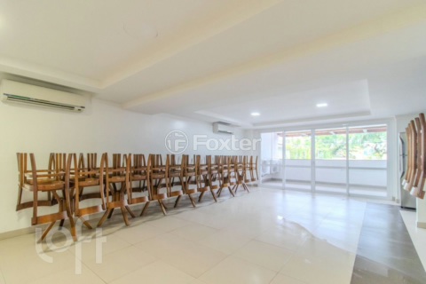 Image 34 - 337941