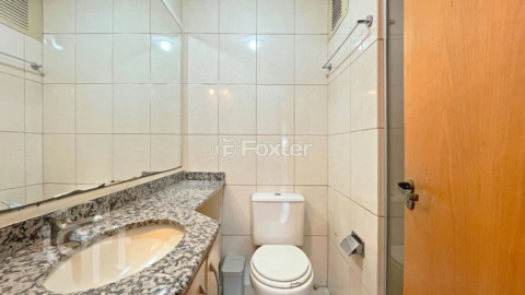 Image 33 - 338542