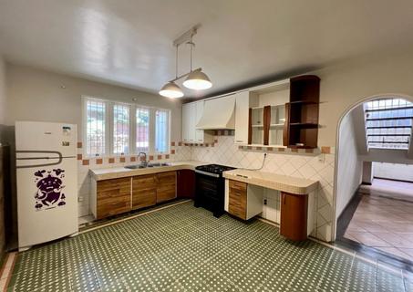 Image 3 - 339006
