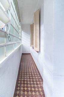 Image 17 - 353019