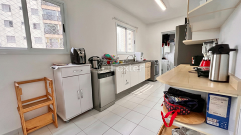 Image 21 - 368297