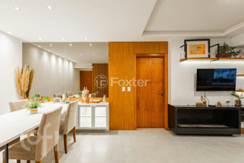 Image 7 - 369048
