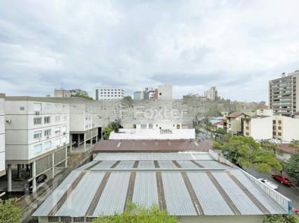 Image 20 - 369048