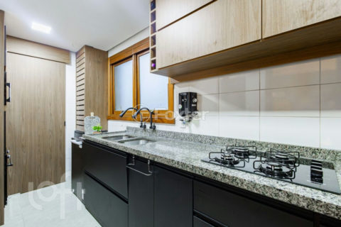 Image 9 - 369048