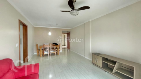 Image 4 - 369132