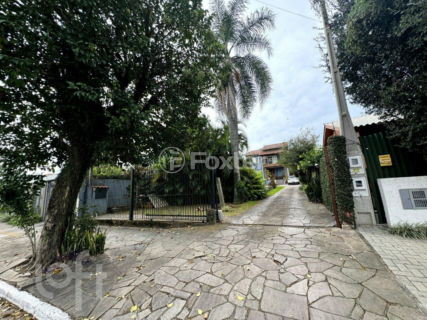 Image 1 - 369180