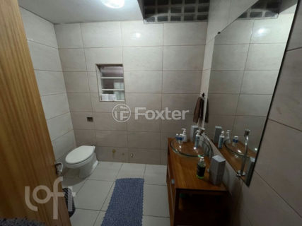 Image 29 - 370986