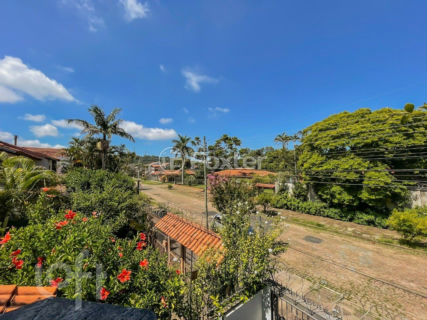 Image 34 - 371828