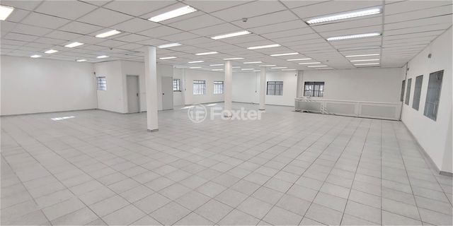 Image 7 - 371840