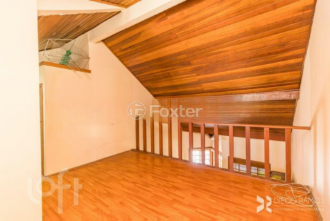 Image 42 - 372699