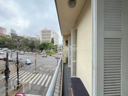 Image 34 - 372831