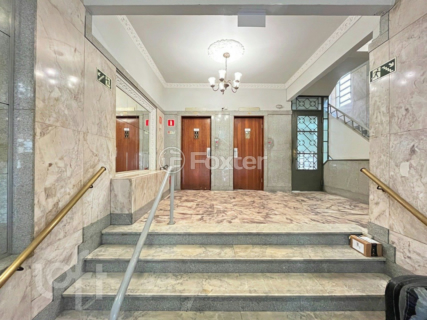 Image 30 - 372831
