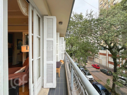 Image 35 - 372831
