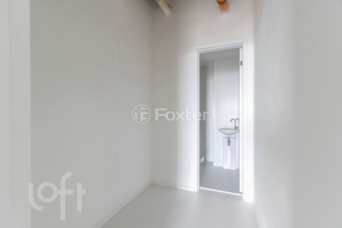 Image 49 - 373202