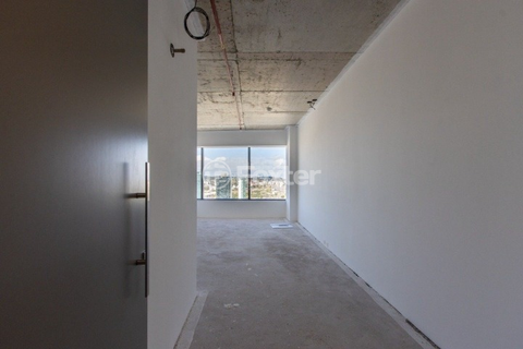 Image 3 - 373326