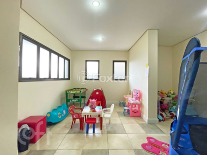 Image 33 - 373331