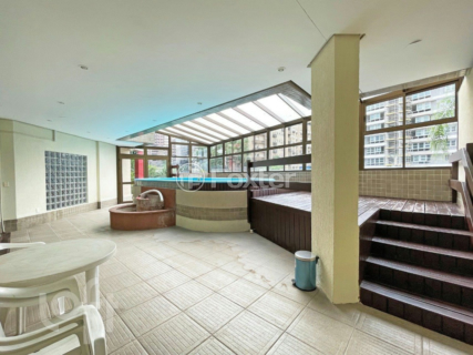 Image 31 - 373331