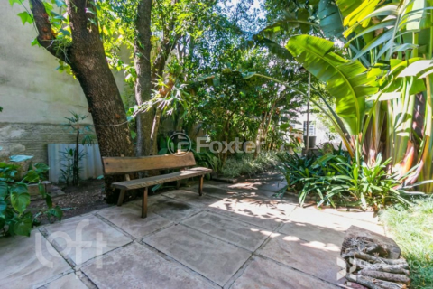 Image 28 - 374527