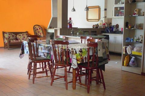 Image 1 - 3747