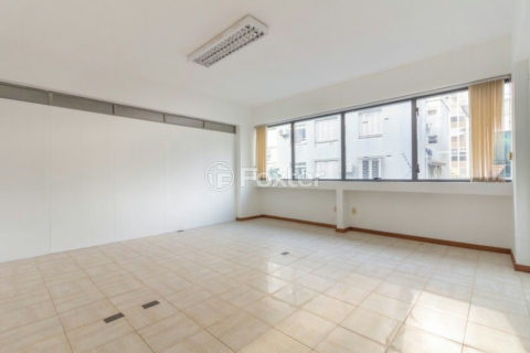 Image 21 - 376928