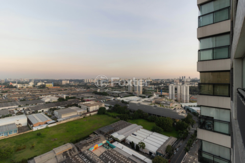 Image 32 - 377010