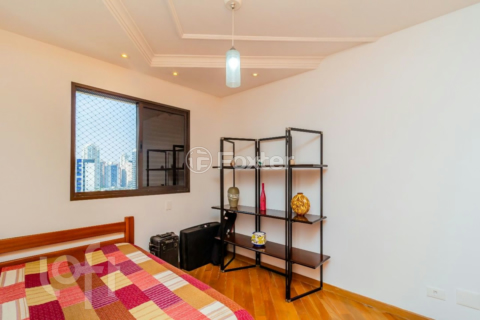 Image 39 - 377034