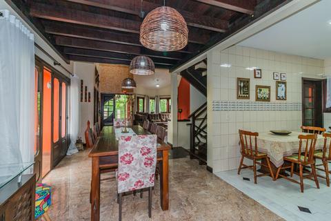 Image 13 - 377634