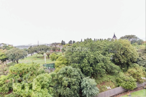 Image 10 - 377659