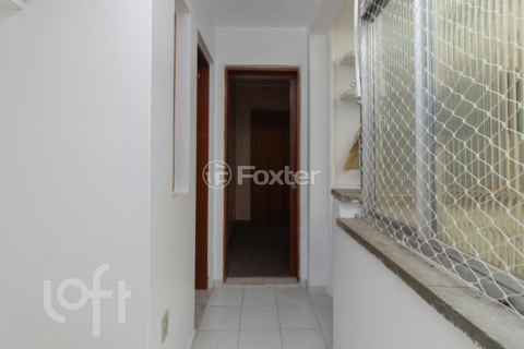 Image 17 - 377679