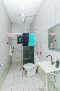 Image 17 - 378421