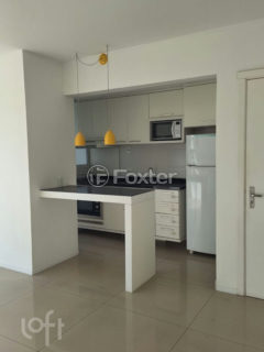 Image 21 - 378468