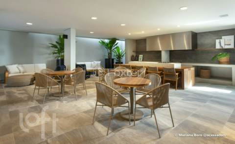 Image 29 - 379262