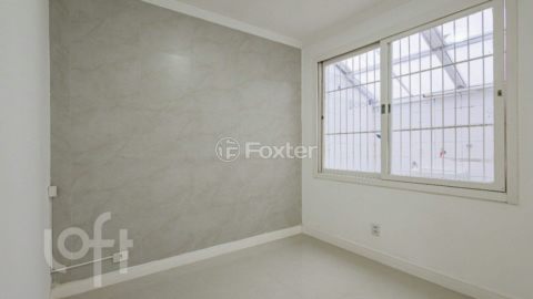 Image 20 - 379420