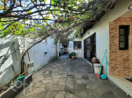 Image 37 - 381722